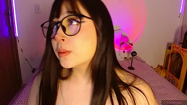 Oliviargf online show from 04/14/26, 12:37