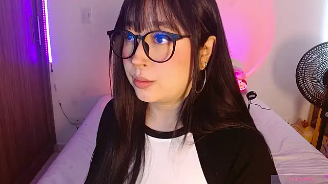 Oliviargf online show from 06/04/26, 01:16