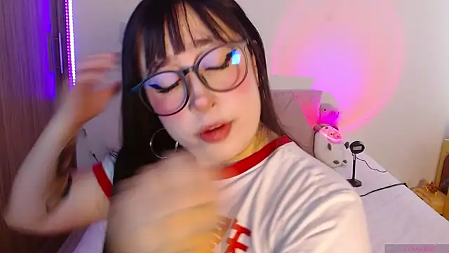 Oliviargf online show from 03/20/26, 12:17