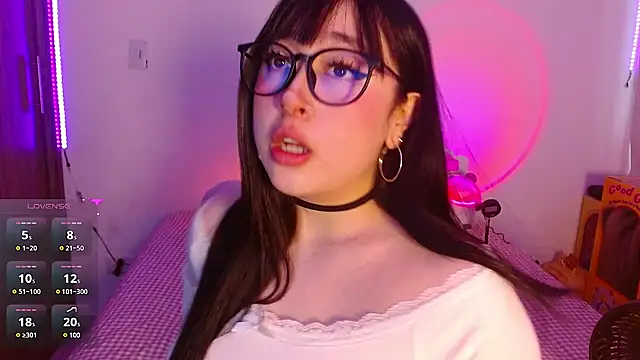 Oliviargf online show from 02/13/26, 12:05