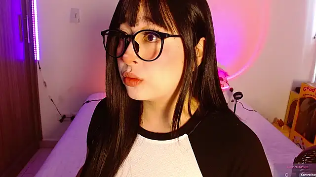 Oliviargf online show from 03/27/26, 01:12