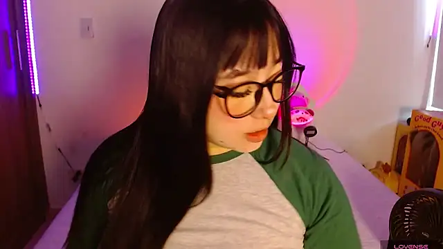 Oliviargf online show from 03/23/26, 12:27