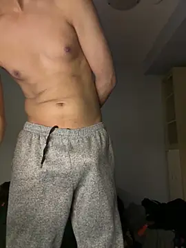 njariwala6 online show from 10/26/25, 10:54