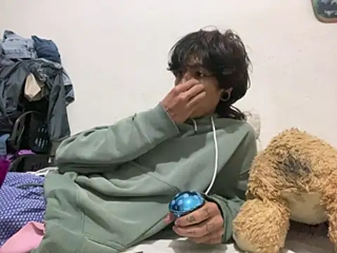 kirito kun online show from 04/20/26, 12:46