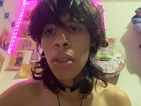 kirito kun online show from 04/18/26, 07:33