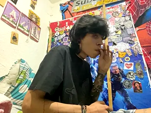 kirito kun online show from 11/25/25, 05:30