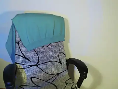 Hannah Kiim online show from 03/09/26, 09:07