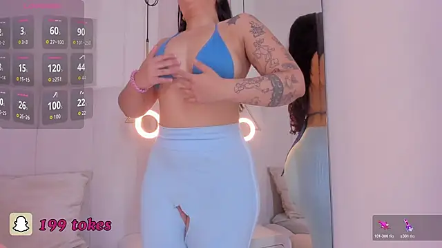 riri candy online show from 04/18/26, 04:04