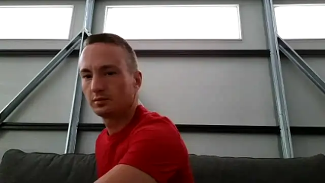 Snapshot of TheDaddy005 chatting on 10/18/25, 10:56 TheDaddy005 online show from 10/18/25, 10:56