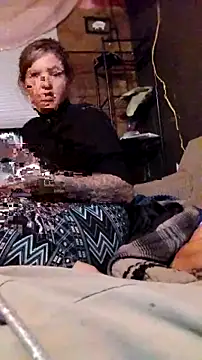 sexytattedbabe online show from 10/31/25, 01:02