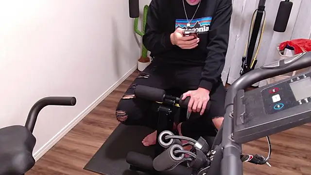 Stretch-man online show from 04/14/26, 08:14