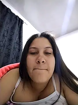 esmeralda jadees online show from 03/28/26, 01:23