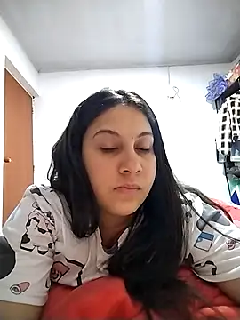 esmeralda jadees online show from 03/06/26, 02:45