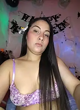 esmeralda jadees online show from 10/11/25, 07:59