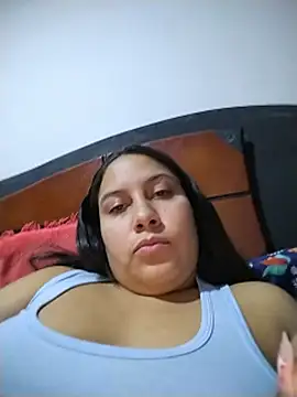 esmeralda jadees online show from 07/12/26, 04:13