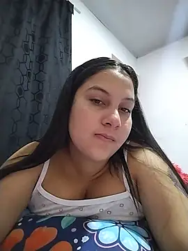 esmeralda jadees online show from 07/05/26, 02:35