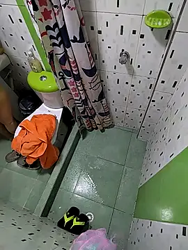 esmeralda jadees online show from 04/04/26, 08:15