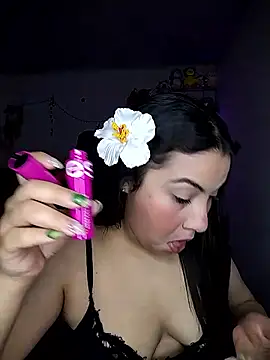 esmeralda jadees online show from 01/09/26, 08:49