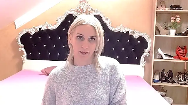 Snapshot of Diamond888 chatting on 02/18/26, 02:24 Diamond888 online show from 02/18/26, 02:24