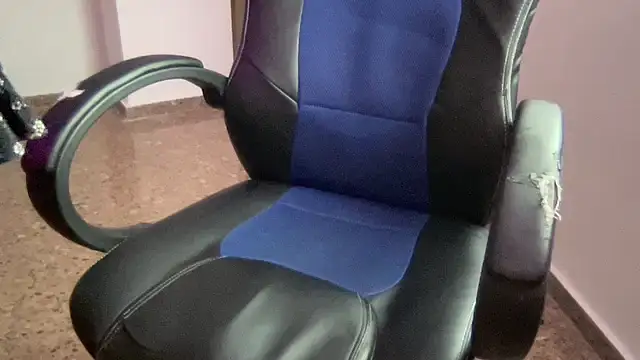 Martinassy online show from 12/19/25, 02:41