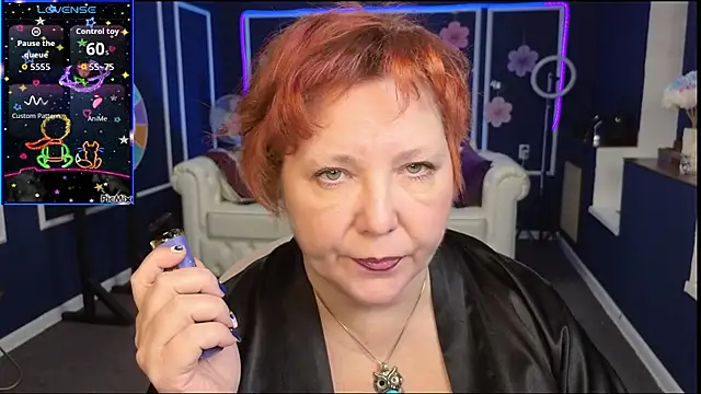 Kira Kenet online show from 09/27/25, 10:32