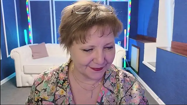 Kira Kenet online show from 03/19/25, 04:36