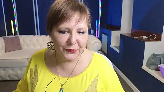 Kira Kenet online show from 03/11/25, 09:04