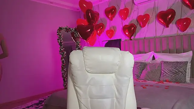  Vikky Moon  online show from 02/13/26, 12:43