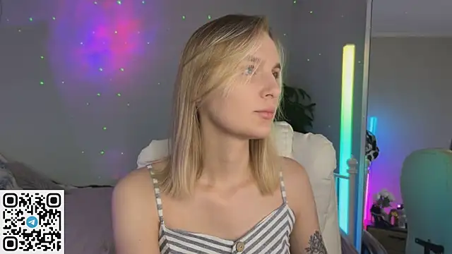 Snapshot of _Vikky_Moon_ chatting on 07/02/26, 12:55 Vikky Moon online show from 07/02/26, 12:55