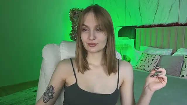  Vikky Moon  online show from 01/08/26, 01:11