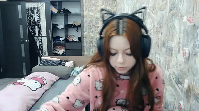 Snapshot of RendyDow chatting on 02/06/26, 08:10 RendyDow online show from 02/06/26, 08:10