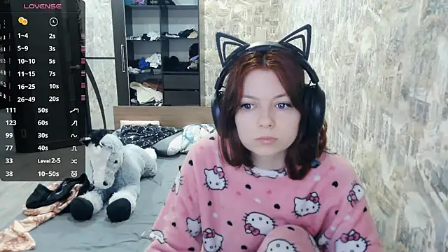 Snapshot of RendyDow chatting on 12/19/25, 08:38 RendyDow online show from 12/19/25, 08:38