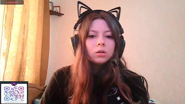 Snapshot of RendyDow chatting on 09/18/25, 12:08 RendyDow online show from 09/18/25, 12:08