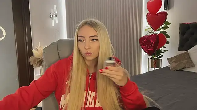 OhMyEmma online show from 02/26/26, 01:27