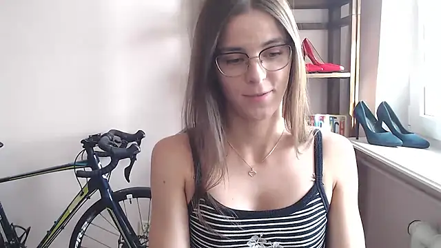 love megi online show from 05/04/26, 01:36