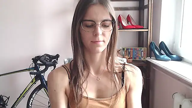Snapshot of love_megi chatting on 05/16/26, 10:36 love megi online show from 05/16/26, 10:36