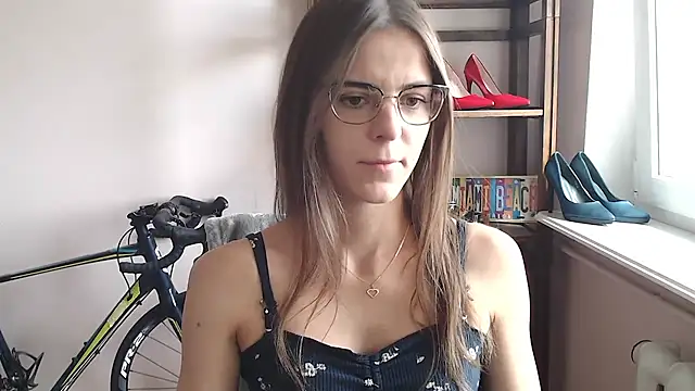 love megi online show from 06/02/26, 01:22