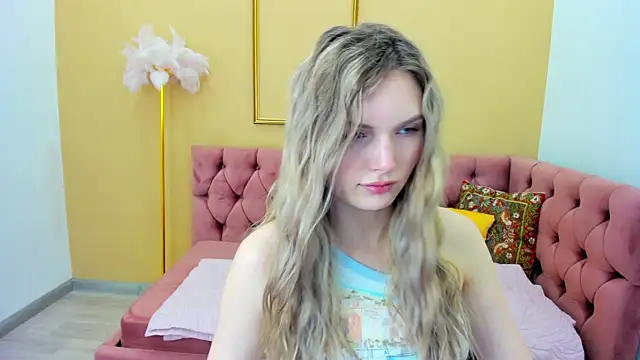 EvelineAmore online show from 05/23/26, 08:57