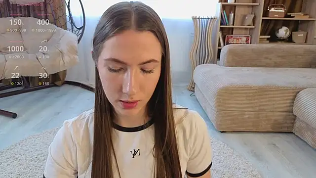 Snapshot of Kira_mindnes chatting on 10/12/25, 05:31 Kira mindnes online show from 10/12/25, 05:31