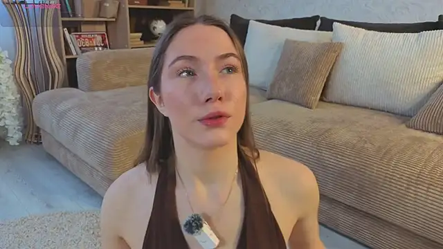 Snapshot of Kira_mindnes chatting on 11/23/25, 06:23 Kira mindnes online show from 11/23/25, 06:23