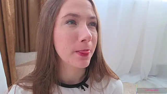 Kira mindnes online show from 03/21/26, 05:52