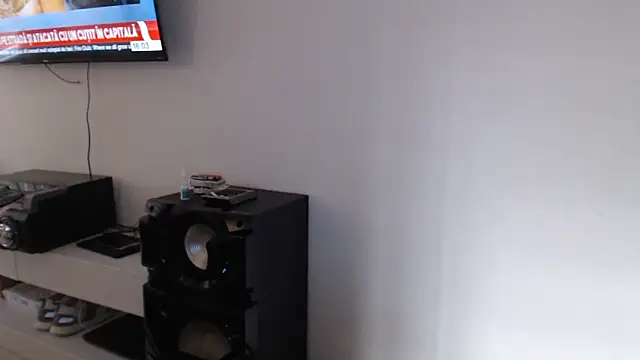 ElssaRush online show from 10/01/25, 01:04