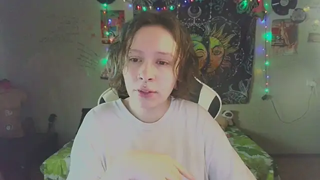 Lil foxxx online show from 12/04/25, 11:20