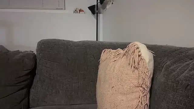 Snapshot of krystenxox chatting on 11/01/25, 04:52 krystenxox online show from 11/01/25, 04:52