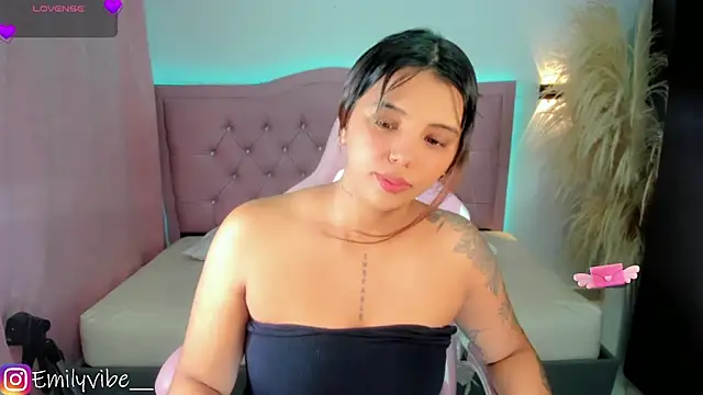 Ashley dolll online show from 05/23/26, 12:20
