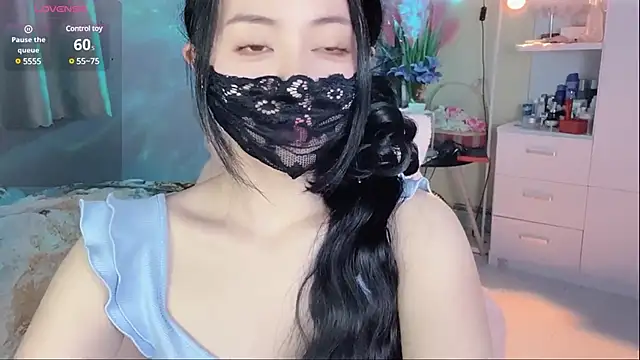 Snapshot of MI_KA22 chatting on 03/18/25, 02:50 MI KA22 online show from 03/18/25, 02:50