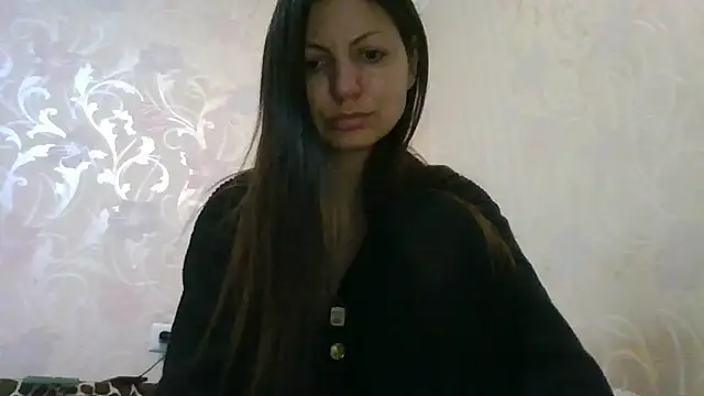 Snapshot of AliseWats chatting on 11/11/25, 06:25 AliseWats online show from 11/11/25, 06:25