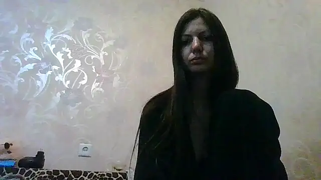 Snapshot of AliseWats chatting on 09/17/25, 04:09 AliseWats online show from 09/17/25, 04:09