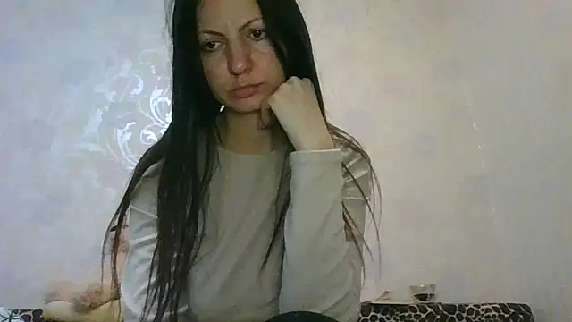 AliseWats online show from 04/02/26, 08:37