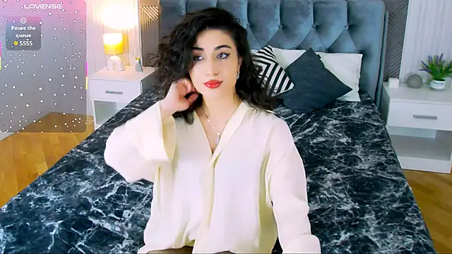 Maya Rogerss online show from 03/18/26, 02:41